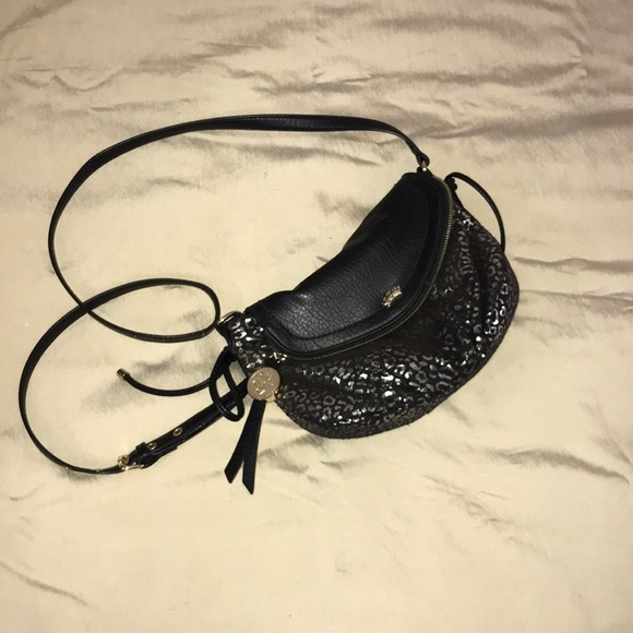 Juicy Couture Handbags - Juicy Couture Mini Satchel Purse
